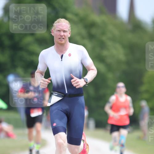 22.06.2025 - Viking Triathlon H.Heesch http://msf.ph/oto/8099192 22.06.2025 13:31:37 Laufen 5, 421, 620 meine-sportfotos.de