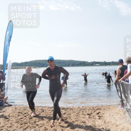 22.06.2025 - Viking Triathlon MichiJ http://msf.ph/oto/8099202 22.06.2025 10:43:41 Schwimmen 410, 480, 531, 620 meine-sportfotos.de