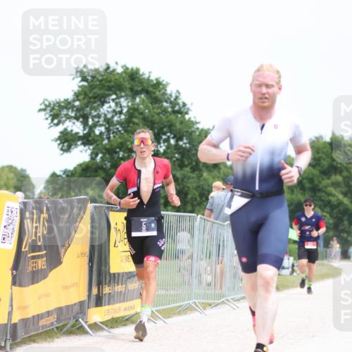 22.06.2025 - Viking Triathlon H.Heesch http://msf.ph/oto/8099216 22.06.2025 13:31:39 Laufen 5, 421, 620, 631 meine-sportfotos.de