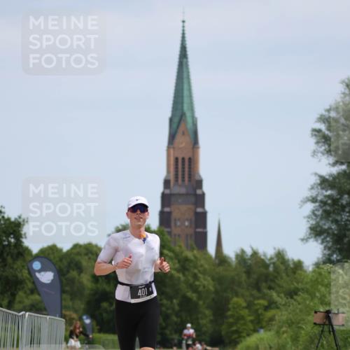 22.06.2025 - Viking Triathlon H.Heesch http://msf.ph/oto/8099217 22.06.2025 12:43:51 Laufen 401 meine-sportfotos.de
