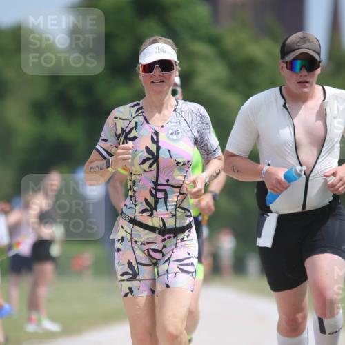 22.06.2025 - Viking Triathlon H.Heesch http://msf.ph/oto/8099228 22.06.2025 13:16:16 Laufen 21, 70, 175, 298, 399, 507 meine-sportfotos.de