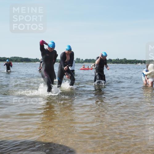 22.06.2025 - Viking Triathlon KatJ http://msf.ph/oto/8099229 22.06.2025 10:32:27 Schwimmen 53, 80, 147, 170, 173, 461, 492 meine-sportfotos.de