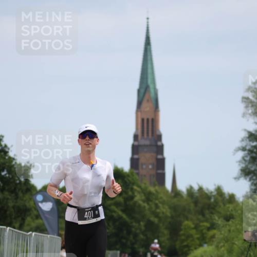 22.06.2025 - Viking Triathlon H.Heesch http://msf.ph/oto/8099253 22.06.2025 12:43:52 Laufen 401 meine-sportfotos.de