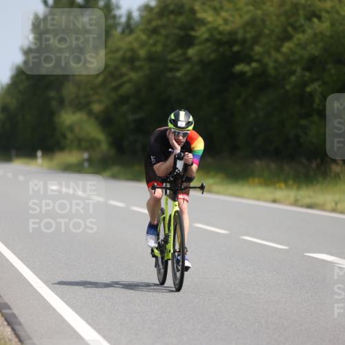 22.06.2025 - Viking Triathlon Yannick Fuchs http://msf.ph/oto/8099260 22.06.2025 11:23:43 Radfahren 21, 34, 45, 179, 334, 363, 365, 385, 414, 484, 642 meine-sportfotos.de