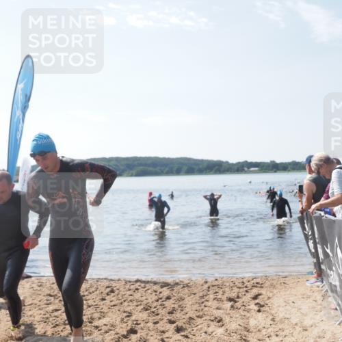 22.06.2025 - Viking Triathlon MichiJ http://msf.ph/oto/8099280 22.06.2025 10:43:41 Schwimmen 410, 480, 531, 620 meine-sportfotos.de