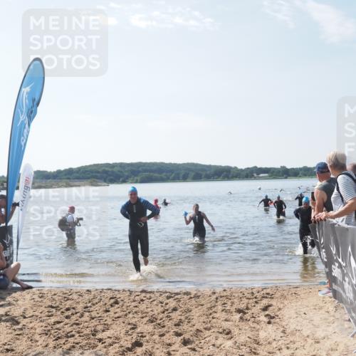 22.06.2025 - Viking Triathlon MichiJ http://msf.ph/oto/8099288 22.06.2025 10:43:47 Schwimmen 362, 410, 480, 531 meine-sportfotos.de