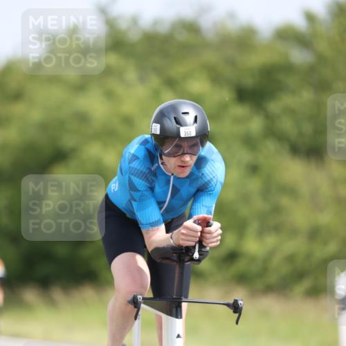 22.06.2025 - Viking Triathlon Yannick Fuchs http://msf.ph/oto/8099308 22.06.2025 12:02:38 Radfahren 18, 19, 40, 122, 187, 209, 278, 316, 317, 350, 374, 395, 407, 428, 452, 506, 522, 536, 546, 630 meine-sportfotos.de