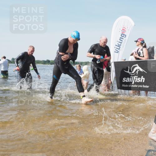 22.06.2025 - Viking Triathlon KatJ http://msf.ph/oto/8099321 22.06.2025 10:32:29 Schwimmen 53, 80, 147, 170, 173, 461, 492 meine-sportfotos.de