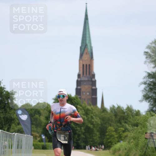 22.06.2025 - Viking Triathlon H.Heesch http://msf.ph/oto/8099323 22.06.2025 12:44:09 Laufen 90 meine-sportfotos.de