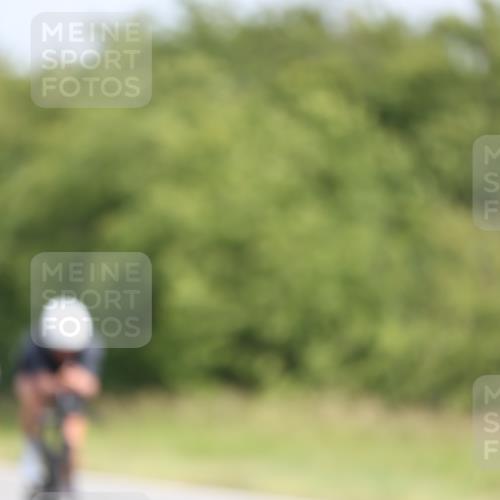 22.06.2025 - Viking Triathlon Yannick Fuchs http://msf.ph/oto/8099325 22.06.2025 12:02:38 Radfahren 18, 19, 40, 122, 187, 209, 278, 316, 317, 350, 374, 395, 407, 428, 452, 506, 522, 536, 546, 630 meine-sportfotos.de