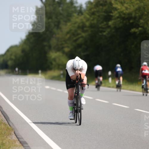 22.06.2025 - Viking Triathlon Yannick Fuchs http://msf.ph/oto/8099341 22.06.2025 11:23:47 Radfahren 6, 21, 45, 179, 363, 414 meine-sportfotos.de