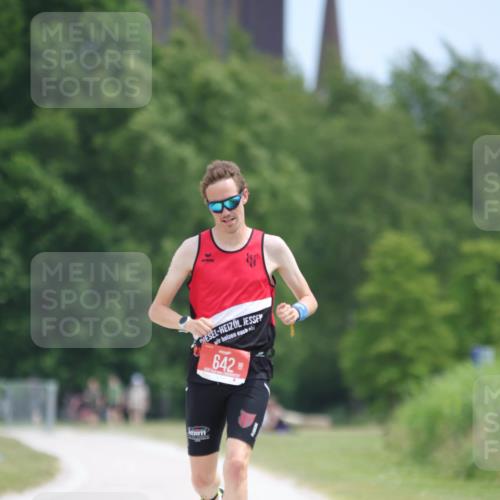 22.06.2025 - Viking Triathlon H.Heesch http://msf.ph/oto/8099349 22.06.2025 12:44:32 Laufen 642 meine-sportfotos.de