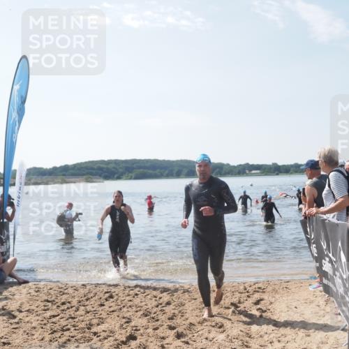 22.06.2025 - Viking Triathlon MichiJ http://msf.ph/oto/8099365 22.06.2025 10:43:52 Schwimmen 41, 249, 362, 410, 531, 627 meine-sportfotos.de