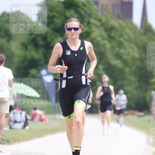 22.06.2025 - Viking Triathlon H.Heesch http://msf.ph/oto/8099366 22.06.2025 13:32:14 Laufen 606 meine-sportfotos.de