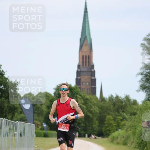 22.06.2025 - Viking Triathlon H.Heesch http://msf.ph/oto/8099370 22.06.2025 12:44:34 Laufen 642 meine-sportfotos.de