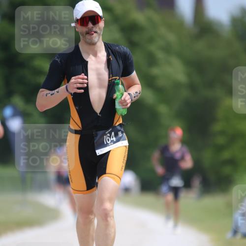 22.06.2025 - Viking Triathlon H.Heesch http://msf.ph/oto/8099374 22.06.2025 13:16:46 Laufen 164 meine-sportfotos.de