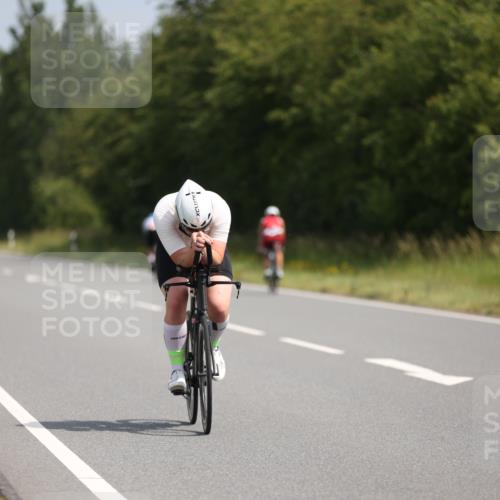22.06.2025 - Viking Triathlon Yannick Fuchs http://msf.ph/oto/8099380 22.06.2025 11:23:47 Radfahren 6, 21, 45, 179, 363, 414 meine-sportfotos.de