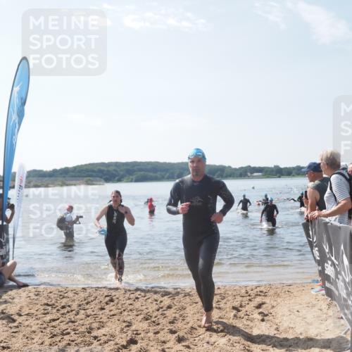 22.06.2025 - Viking Triathlon MichiJ http://msf.ph/oto/8099387 22.06.2025 10:43:52 Schwimmen 41, 249, 362, 410, 531, 627 meine-sportfotos.de