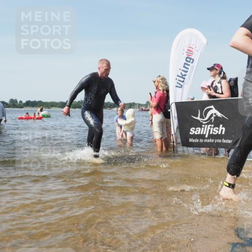 22.06.2025 - Viking Triathlon KatJ http://msf.ph/oto/8099390 22.06.2025 10:32:31 Schwimmen 53, 80, 147, 170, 173, 208, 278, 461, 492 meine-sportfotos.de