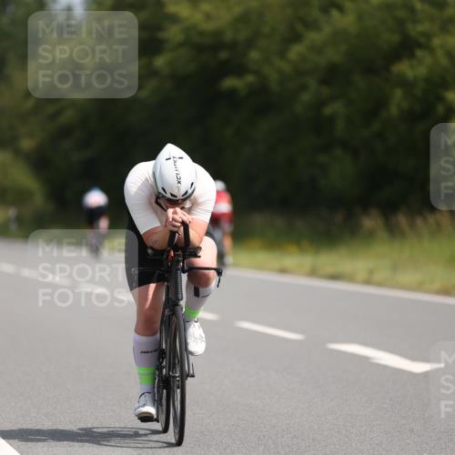22.06.2025 - Viking Triathlon Yannick Fuchs http://msf.ph/oto/8099391 22.06.2025 11:23:48 Radfahren 6, 21, 45, 179, 363, 414 meine-sportfotos.de