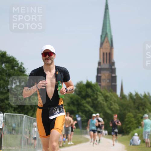 22.06.2025 - Viking Triathlon H.Heesch http://msf.ph/oto/8099392 22.06.2025 13:16:49 Laufen 164, 617 meine-sportfotos.de
