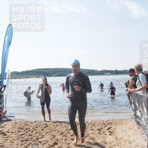 22.06.2025 - Viking Triathlon MichiJ http://msf.ph/oto/8099397 22.06.2025 10:43:52 Schwimmen 41, 249, 362, 410, 531, 627 meine-sportfotos.de