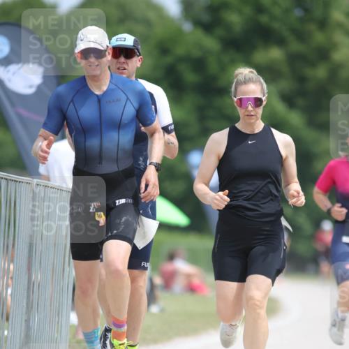 22.06.2025 - Viking Triathlon H.Heesch http://msf.ph/oto/8099411 22.06.2025 13:32:22 Laufen 344, 519 meine-sportfotos.de