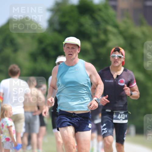 22.06.2025 - Viking Triathlon H.Heesch http://msf.ph/oto/8099415 22.06.2025 13:16:54 Laufen 164, 264, 443, 617 meine-sportfotos.de