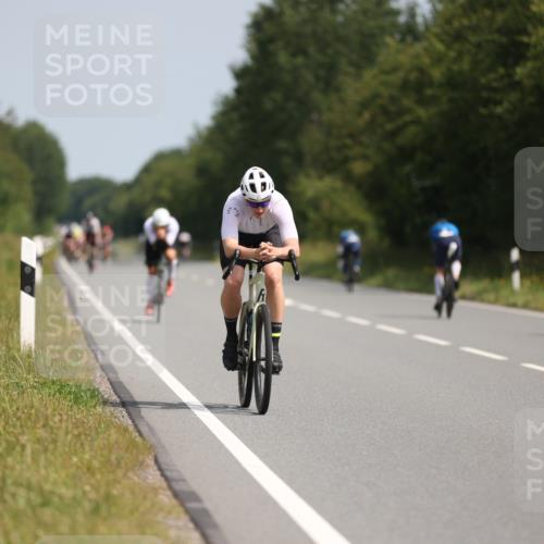 22.06.2025 - Viking Triathlon Yannick Fuchs http://msf.ph/oto/8099427 22.06.2025 11:24:00 Radfahren 436, 474, 658 meine-sportfotos.de