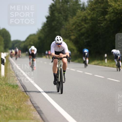 22.06.2025 - Viking Triathlon Yannick Fuchs http://msf.ph/oto/8099445 22.06.2025 11:24:00 Radfahren 436, 474, 658 meine-sportfotos.de
