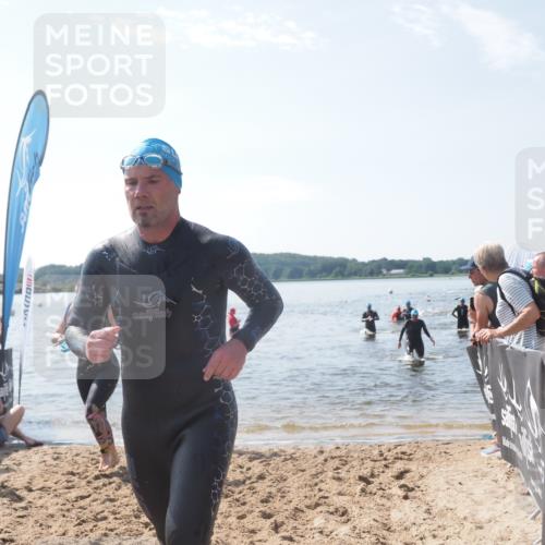 22.06.2025 - Viking Triathlon MichiJ http://msf.ph/oto/8099475 22.06.2025 10:43:53 Schwimmen 41, 249, 362, 442, 531, 627 meine-sportfotos.de