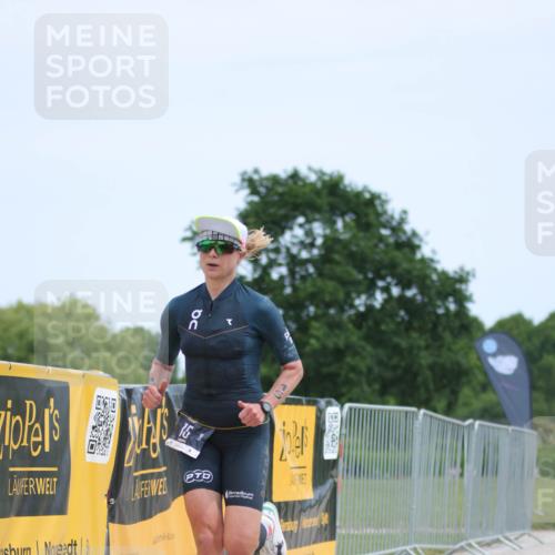 22.06.2025 - Viking Triathlon H.Heesch http://msf.ph/oto/8099478 22.06.2025 12:45:51 Laufen 15 meine-sportfotos.de