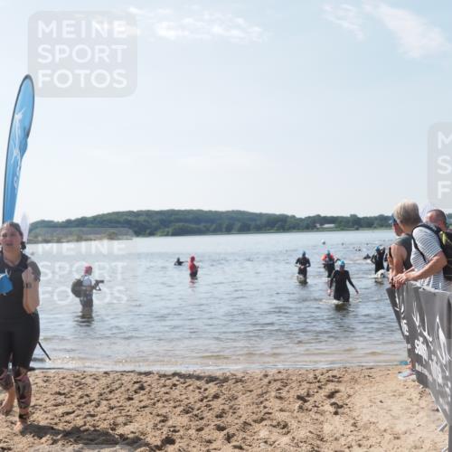 22.06.2025 - Viking Triathlon MichiJ http://msf.ph/oto/8099531 22.06.2025 10:43:54 Schwimmen 41, 249, 362, 442, 531, 627 meine-sportfotos.de
