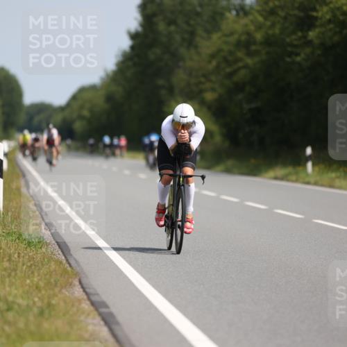 22.06.2025 - Viking Triathlon Yannick Fuchs http://msf.ph/oto/8099544 22.06.2025 11:24:03 Radfahren 396, 436, 474, 658 meine-sportfotos.de