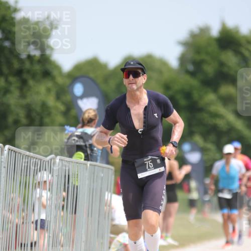 22.06.2025 - Viking Triathlon H.Heesch http://msf.ph/oto/8099553 22.06.2025 13:17:02 Laufen 75, 264, 443 meine-sportfotos.de