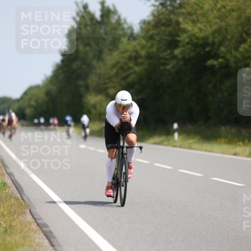 22.06.2025 - Viking Triathlon Yannick Fuchs http://msf.ph/oto/8099563 22.06.2025 11:24:03 Radfahren 396, 436, 474, 658 meine-sportfotos.de