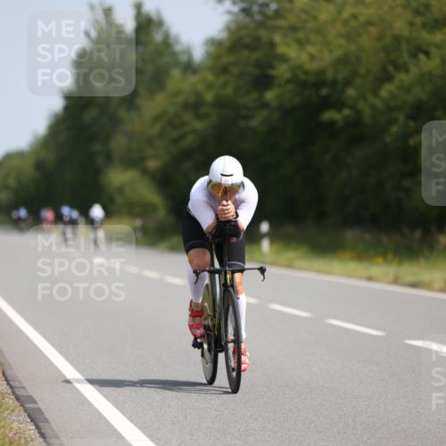 22.06.2025 - Viking Triathlon Yannick Fuchs http://msf.ph/oto/8099580 22.06.2025 11:24:04 Radfahren 396, 436, 474, 658 meine-sportfotos.de