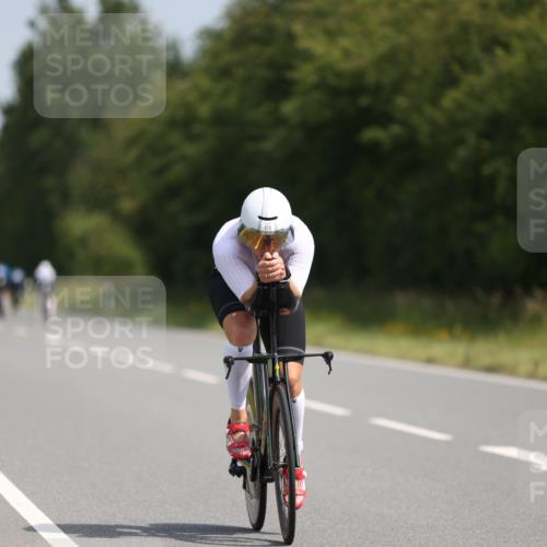22.06.2025 - Viking Triathlon Yannick Fuchs http://msf.ph/oto/8099589 22.06.2025 11:24:04 Radfahren 396, 436, 474, 658 meine-sportfotos.de