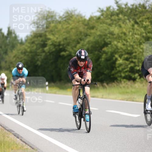 22.06.2025 - Viking Triathlon Yannick Fuchs http://msf.ph/oto/8099614 22.06.2025 12:02:45 Radfahren 18, 19, 40, 84, 122, 127, 137, 187, 209, 240, 244, 316, 317, 374, 377, 395, 428, 452, 506, 531, 630 meine-sportfotos.de
