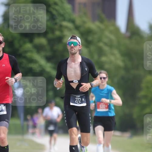 22.06.2025 - Viking Triathlon H.Heesch http://msf.ph/oto/8099626 22.06.2025 13:17:16 Laufen 158, 272, 430, 554, 630 meine-sportfotos.de