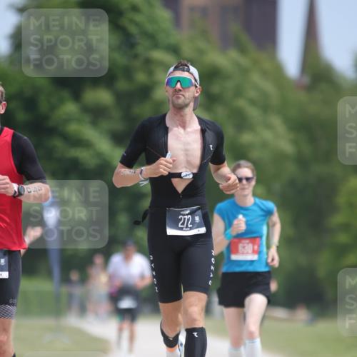 22.06.2025 - Viking Triathlon H.Heesch http://msf.ph/oto/8099640 22.06.2025 13:17:17 Laufen 158, 272, 430, 554, 630 meine-sportfotos.de