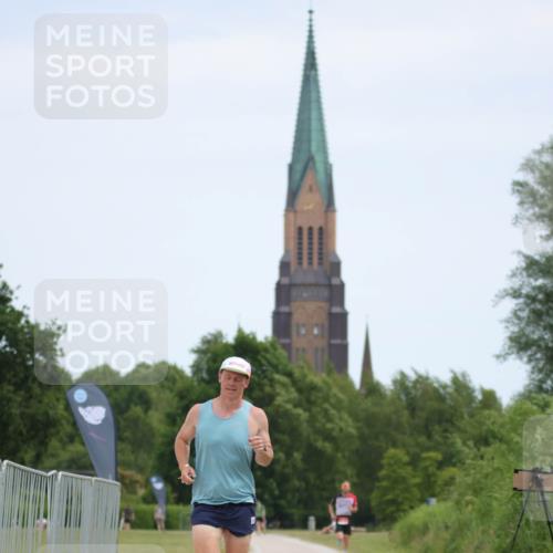 22.06.2025 - Viking Triathlon H.Heesch http://msf.ph/oto/8099651 22.06.2025 12:46:45 Laufen 617 meine-sportfotos.de