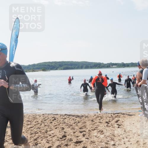 22.06.2025 - Viking Triathlon MichiJ http://msf.ph/oto/8099662 22.06.2025 10:44:14 Schwimmen 103, 123, 130, 343, 439, 442, 467, 637, 650 meine-sportfotos.de