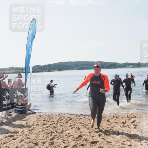 22.06.2025 - Viking Triathlon MichiJ http://msf.ph/oto/8099693 22.06.2025 10:44:16 Schwimmen 103, 123, 130, 343, 439, 467, 637, 650 meine-sportfotos.de
