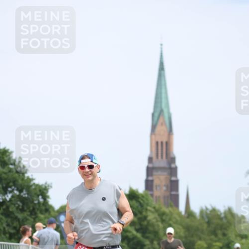 22.06.2025 - Viking Triathlon H.Heesch http://msf.ph/oto/8099701 22.06.2025 13:32:38 Laufen 335, 647 meine-sportfotos.de