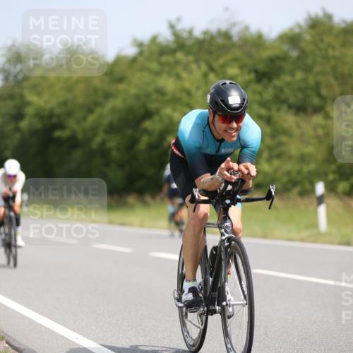 22.06.2025 - Viking Triathlon Yannick Fuchs http://msf.ph/oto/8099710 22.06.2025 12:02:47 Radfahren 19, 40, 84, 122, 127, 137, 187, 209, 240, 244, 316, 317, 377, 395, 428, 452, 506, 531 meine-sportfotos.de