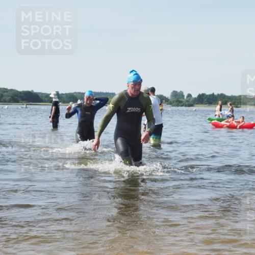 22.06.2025 - Viking Triathlon KatJ http://msf.ph/oto/8099729 22.06.2025 10:32:46 Schwimmen 80, 208, 278, 554 meine-sportfotos.de