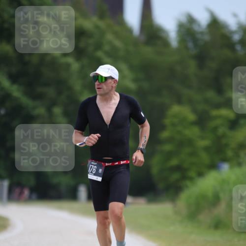 22.06.2025 - Viking Triathlon H.Heesch http://msf.ph/oto/8099730 22.06.2025 12:47:43 Laufen 176, 272 meine-sportfotos.de