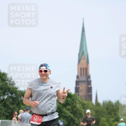 22.06.2025 - Viking Triathlon H.Heesch http://msf.ph/oto/8099740 22.06.2025 13:32:38 Laufen 335, 647 meine-sportfotos.de