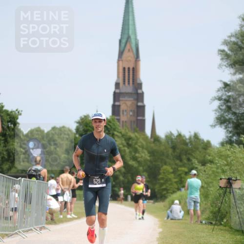 22.06.2025 - Viking Triathlon H.Heesch http://msf.ph/oto/8099757 22.06.2025 13:17:33 Laufen 10, 299, 386, 529 meine-sportfotos.de